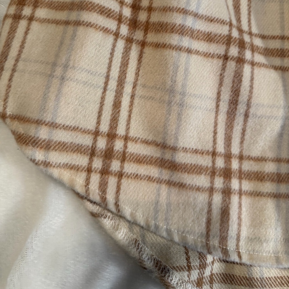 Plaid Button-Up Shirt Jacket - Picture 4 of 7